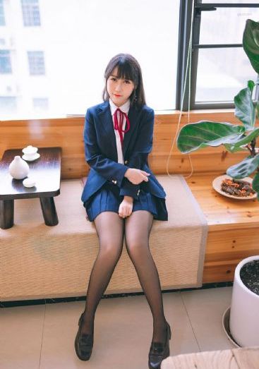 女人张开腿让男人桶爽